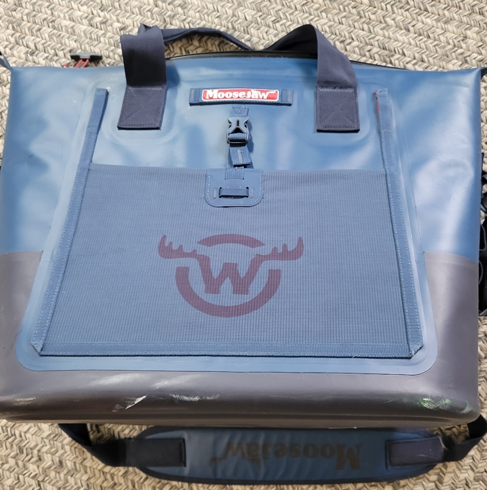 Moosejaw Insulated Tote Bag Cooler Durable and Versatile Blue